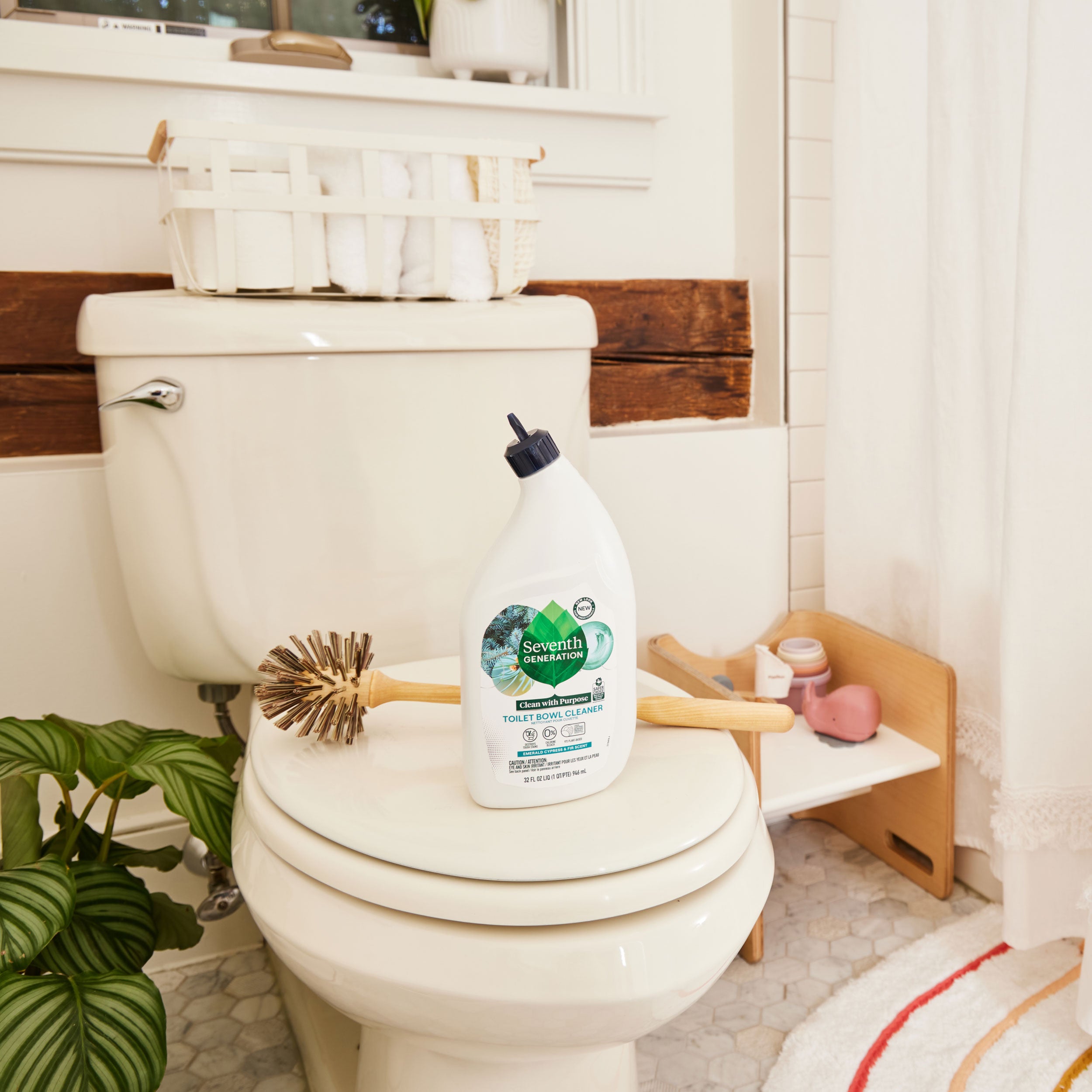 Toilet Bowl Cleaner - Emerald Cypress & Fir Bathroom Care Essential