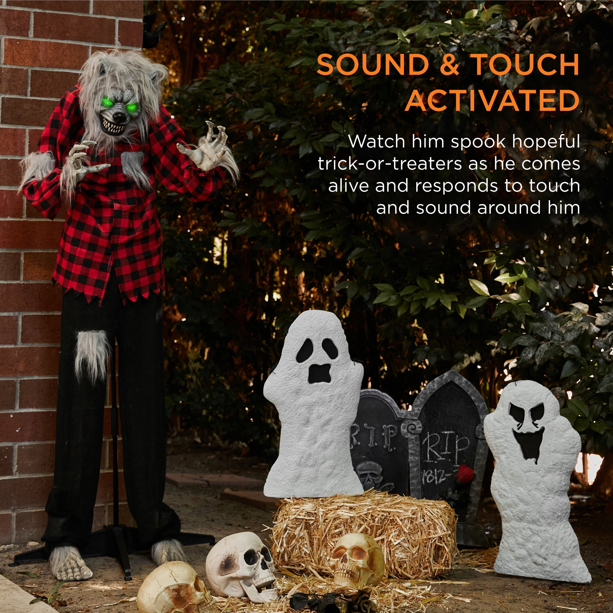 Howling Hudson Standing Animatronic Werewolf w/ Sounds LED Eyes - 5ft